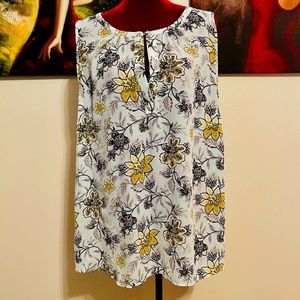 Floral Henley Mixed Media Shell